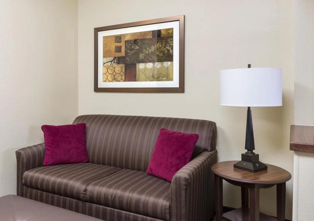 Lobby & Reception