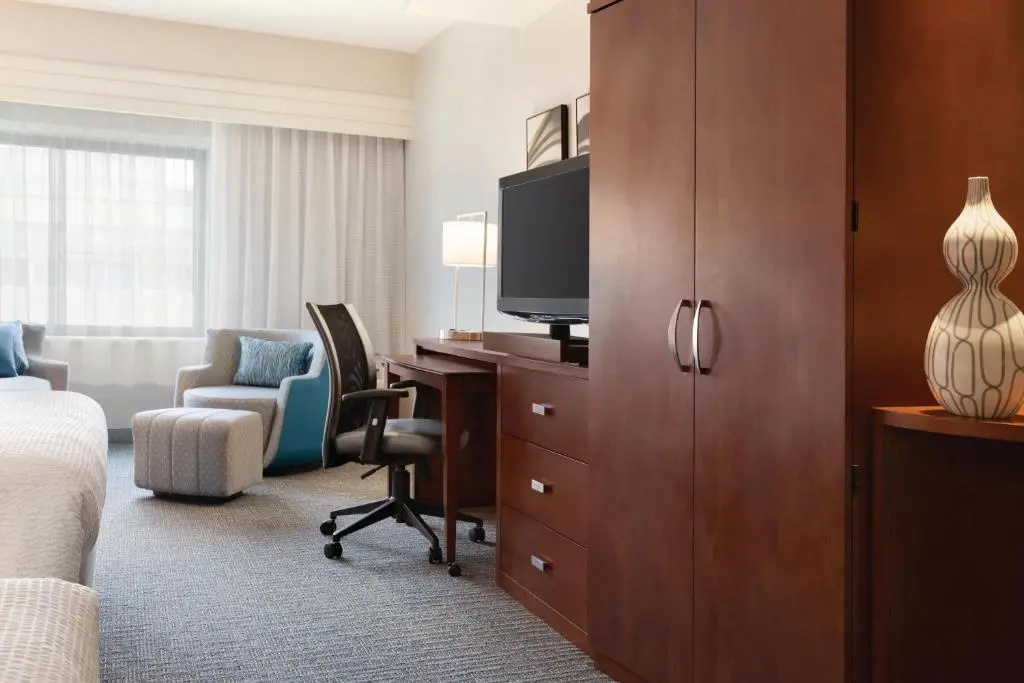 Courtyard by Marriott Charlotte Airport North - Chambres
