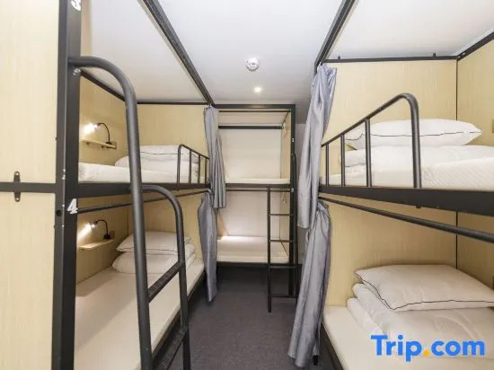 Bed in Dorm
