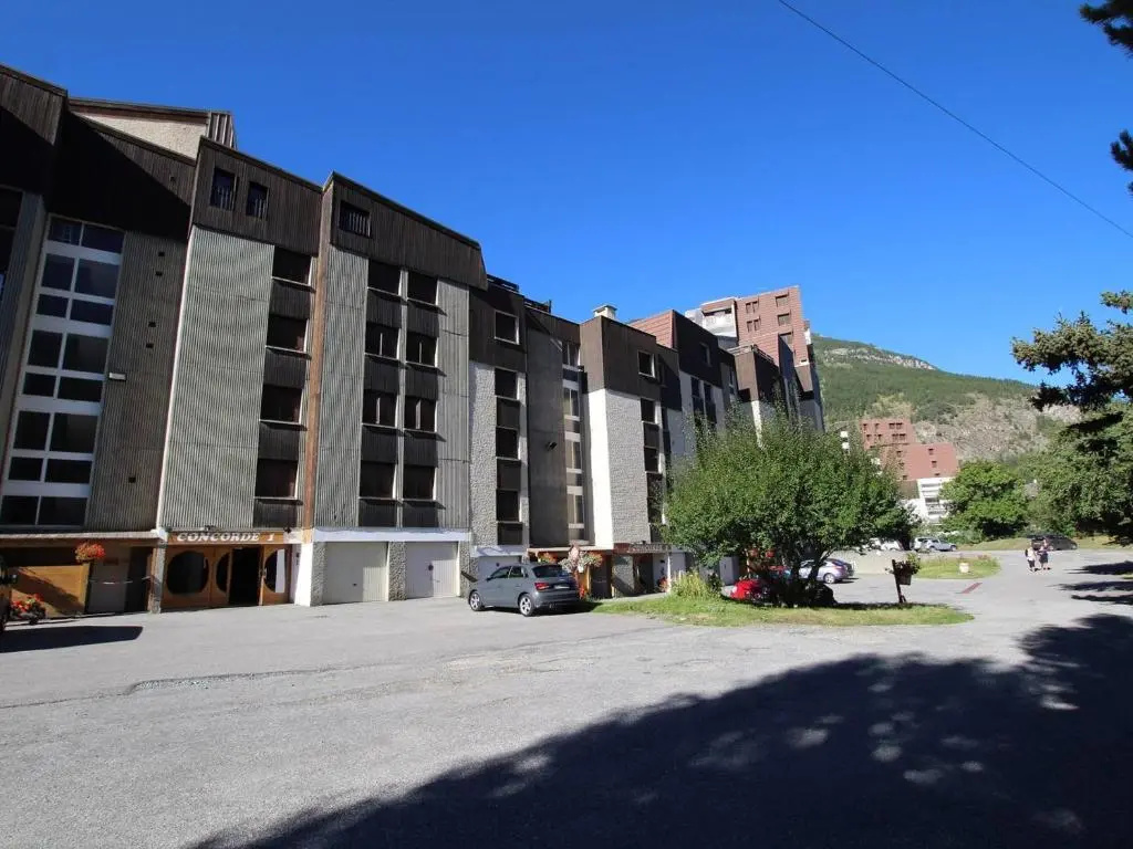 Appartement Serre Chevalier, 1 pièce, 2 personnes - FR-1-330F-69