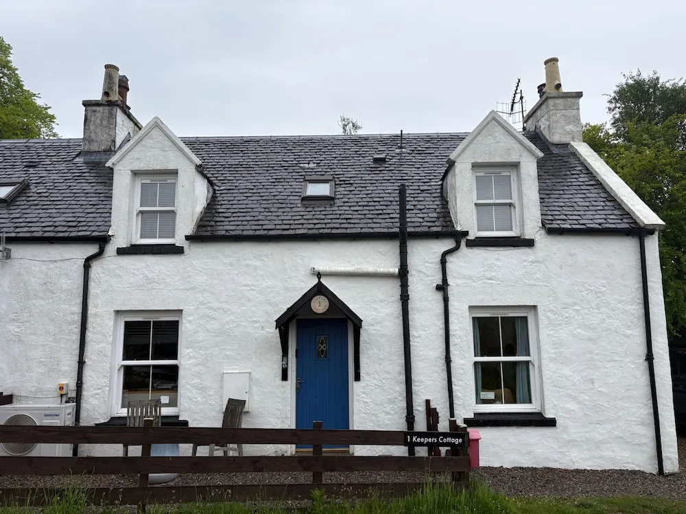 1 Keepers Cottage, Skeabost Bridge, Isle Of Skye