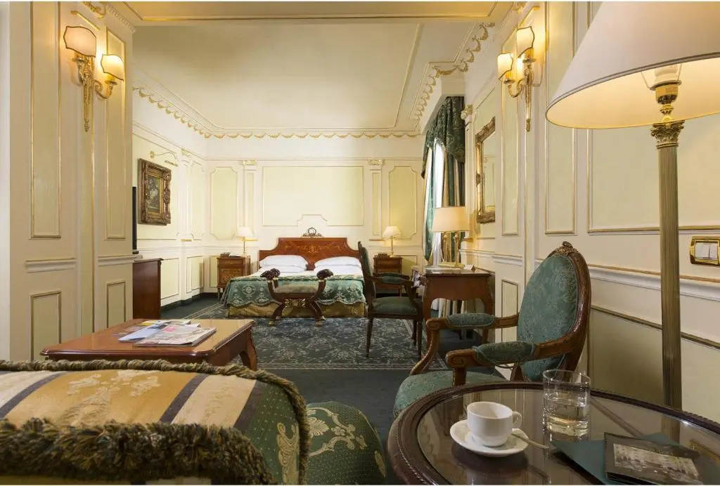 Grand Hotel Vanvitelli - Chambres