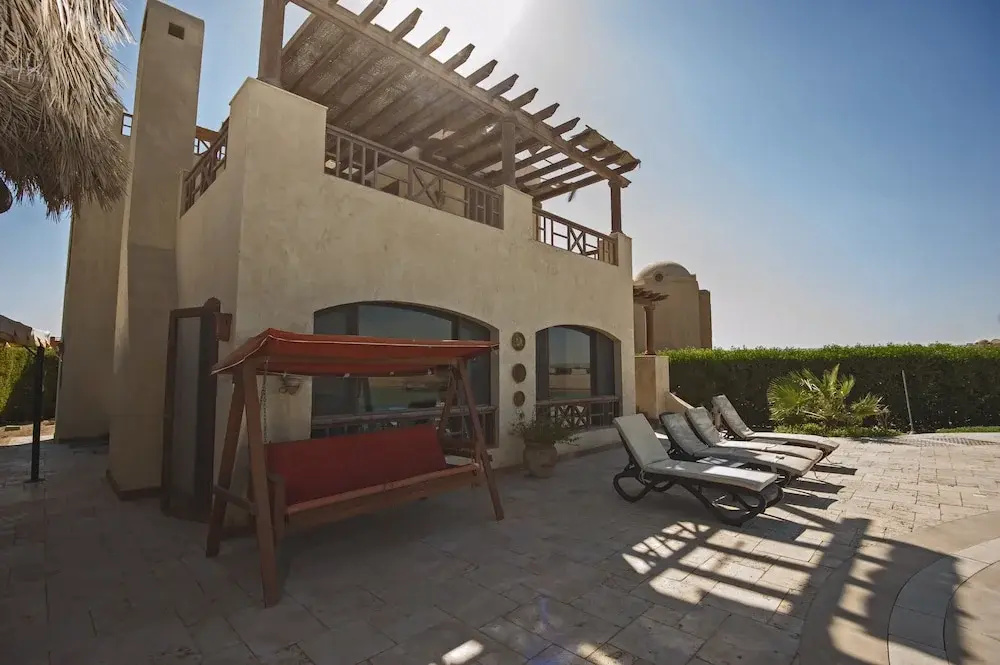 Stunning Golf Villa with Heated Private Pool in El Gouna