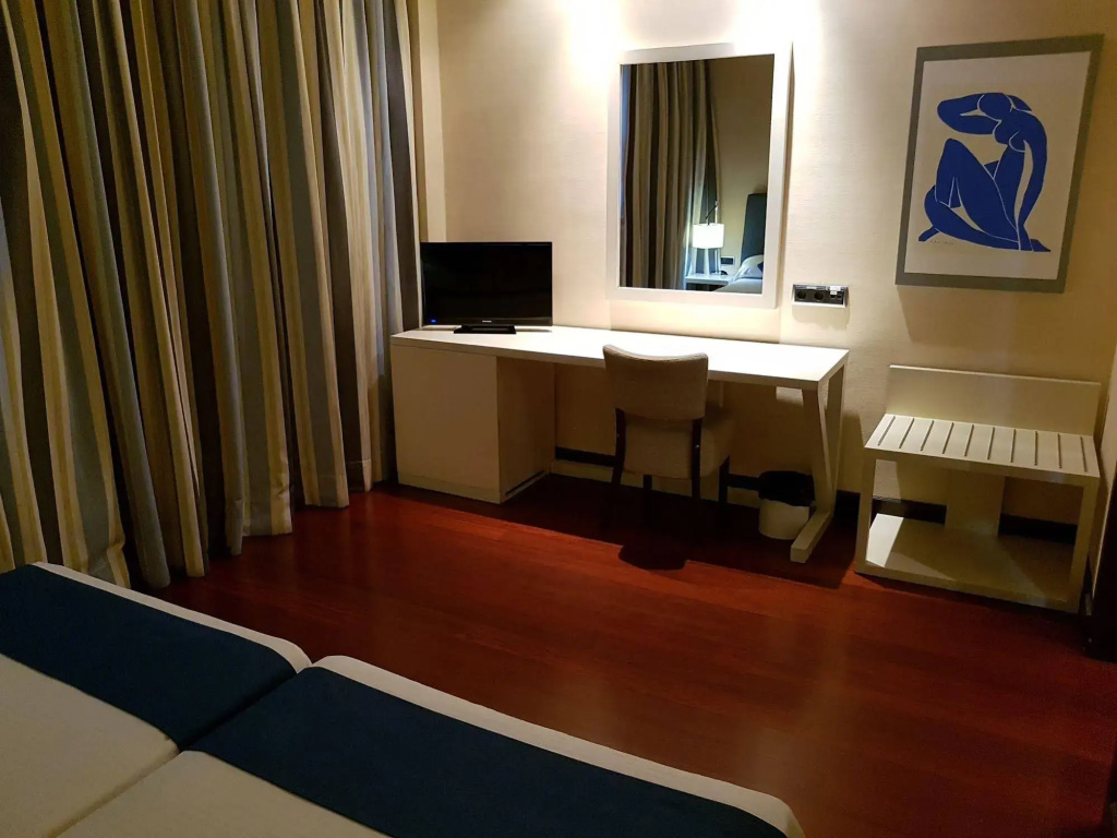 Hotel Puerta de Alcalá - Général