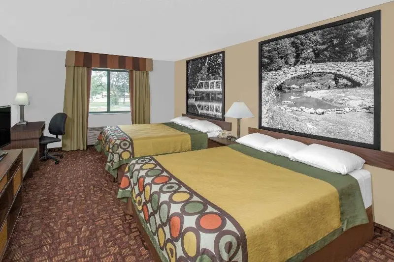 Standard Quadruple room