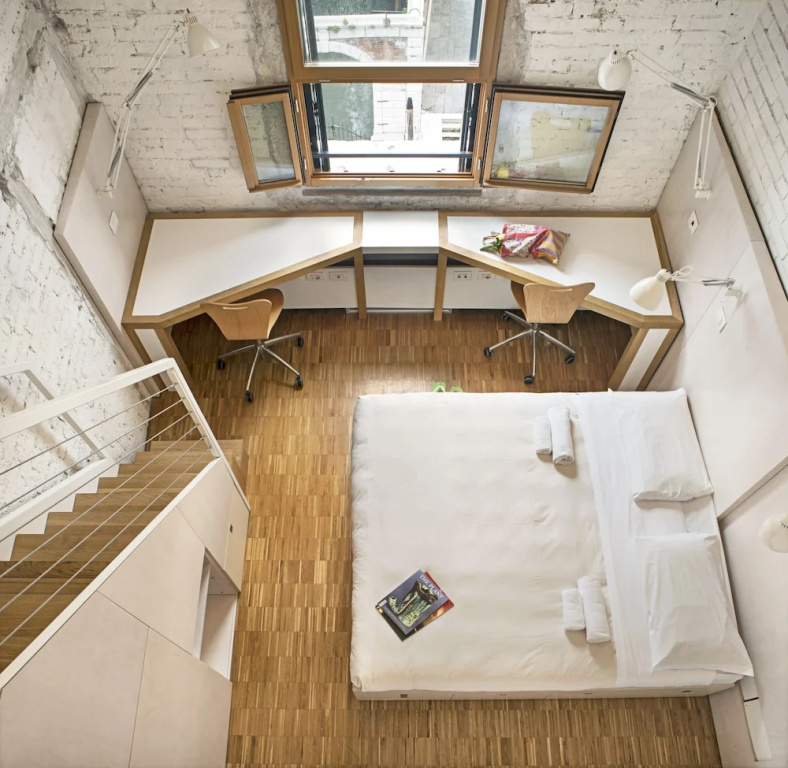 Double room Canal View (full double bed)