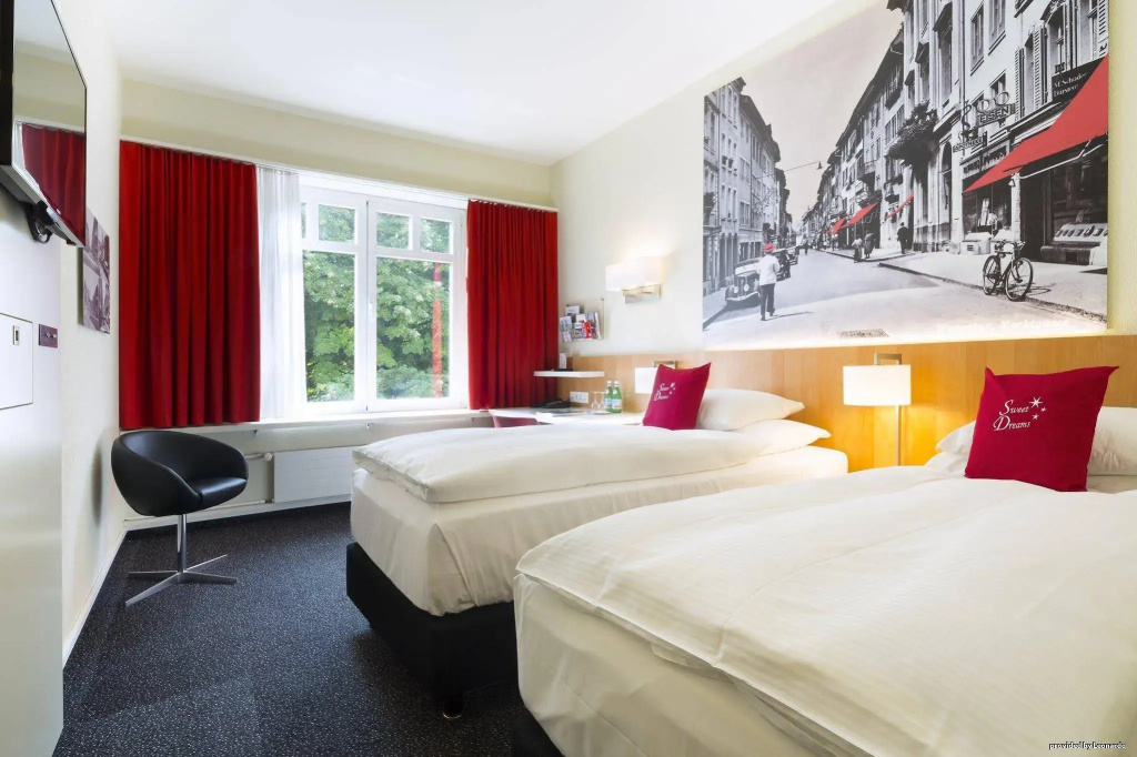 Hotel photo 33