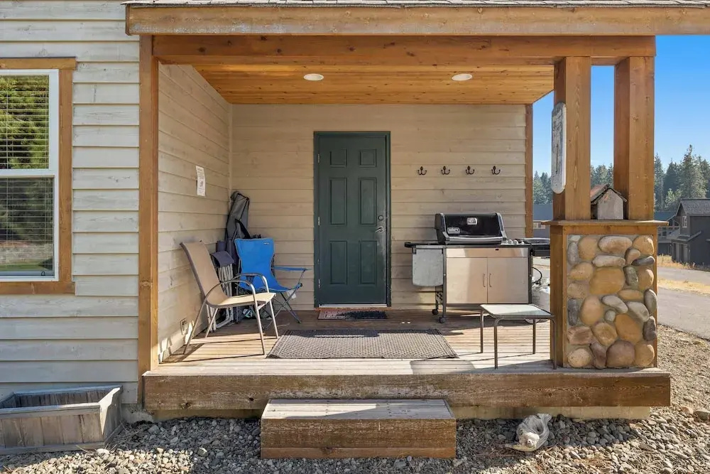 Dog-friendly Ronald Vacation Rental Cabin!