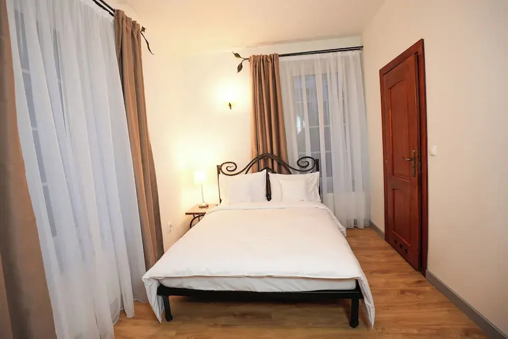 Economy Double room (full double bed)