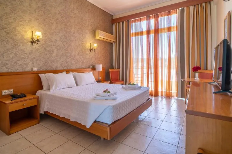 Neda Hotel - Chambres