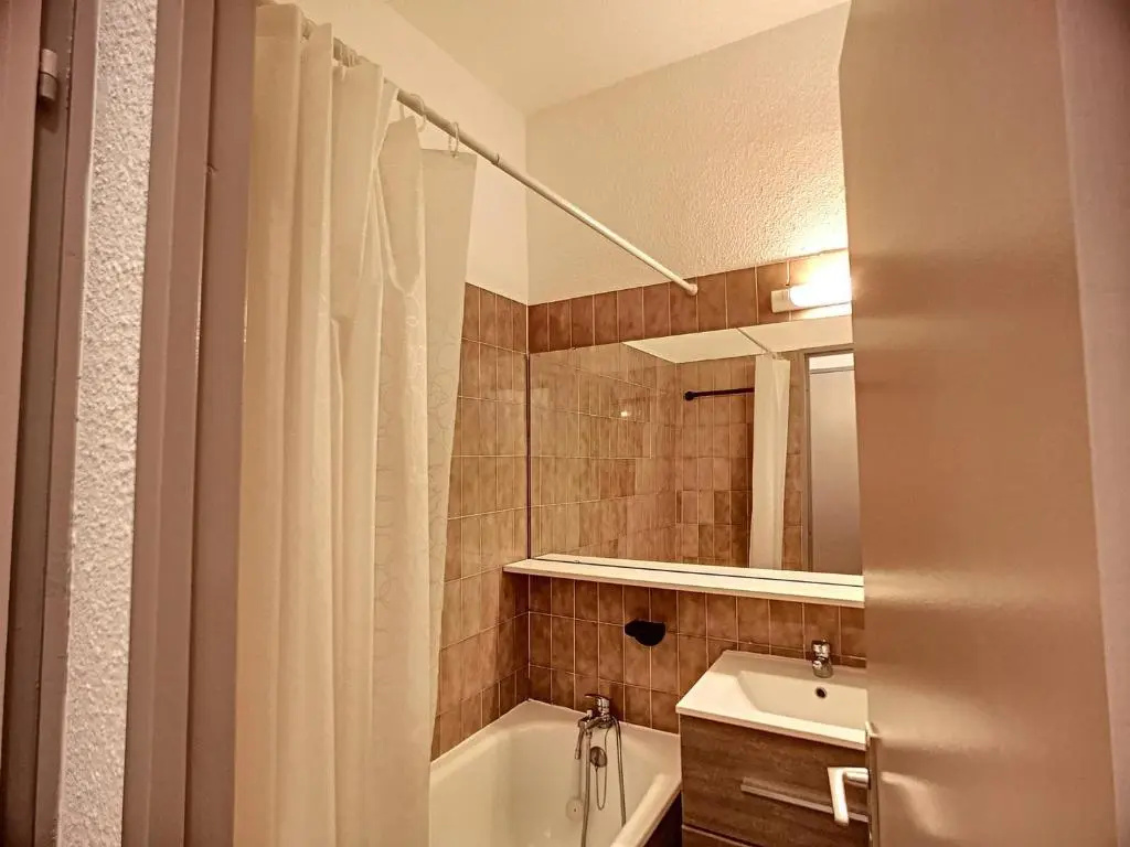 Afficher la photo 7 — Appartement Les Menuires, 2 pièces, 4 personnes - FR-1-178-135