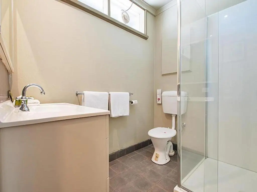 Economy Double room (full double bed)