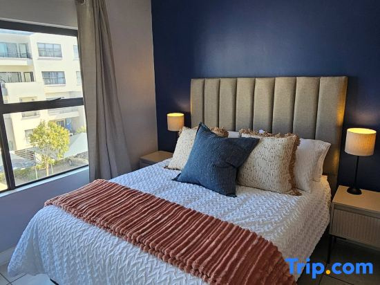 Luxury Apartment in Somerset West