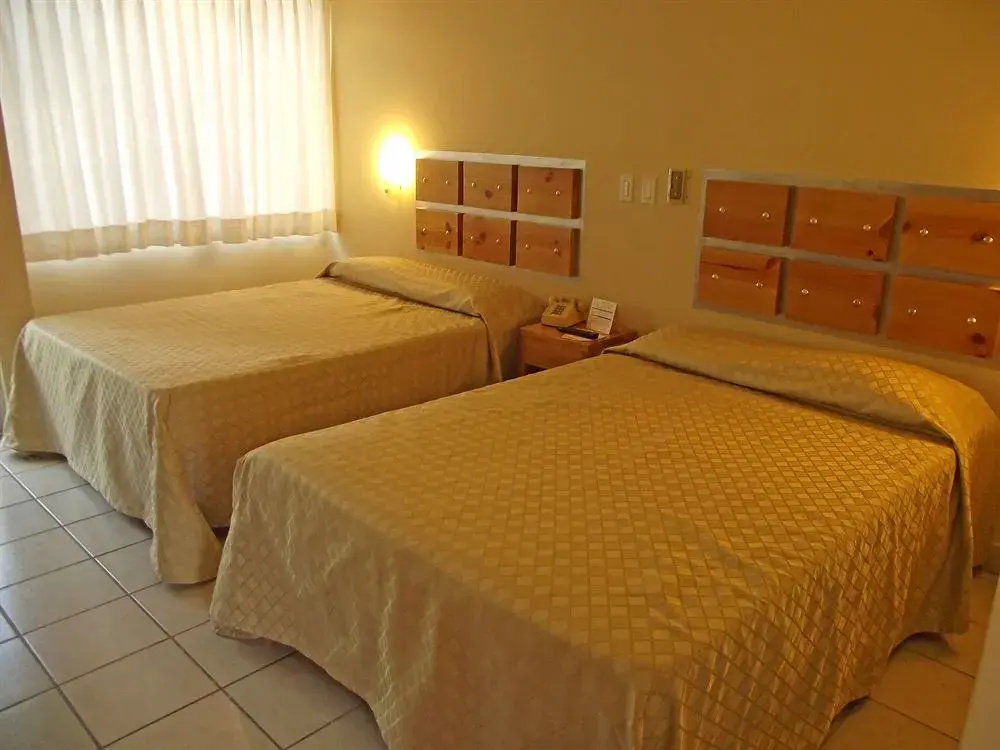 La Concha Beach Hotel & Club - фото 7