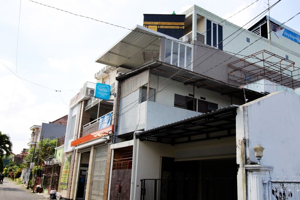 Airy Syariah Lowokwaru Sigura Gura Lima 27 Malang in Malang