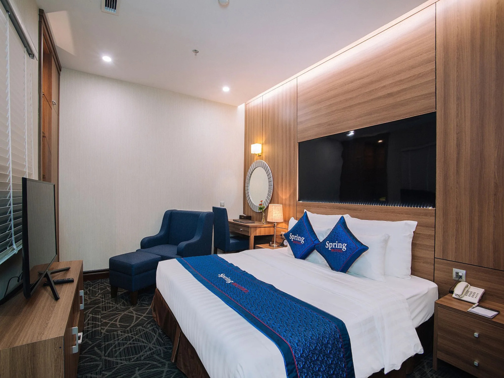 Отель Spring Hotel Hanoi в Ханое