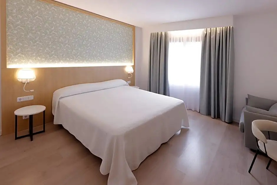 Hotel Sercotel Carlos III - Chambres