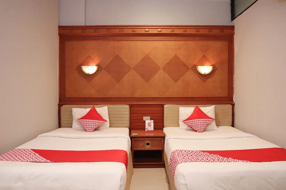 Mona Plaza Hotel