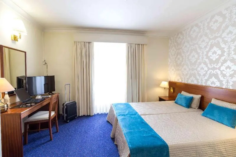 Hotel Eurosol Gouveia - Chambres