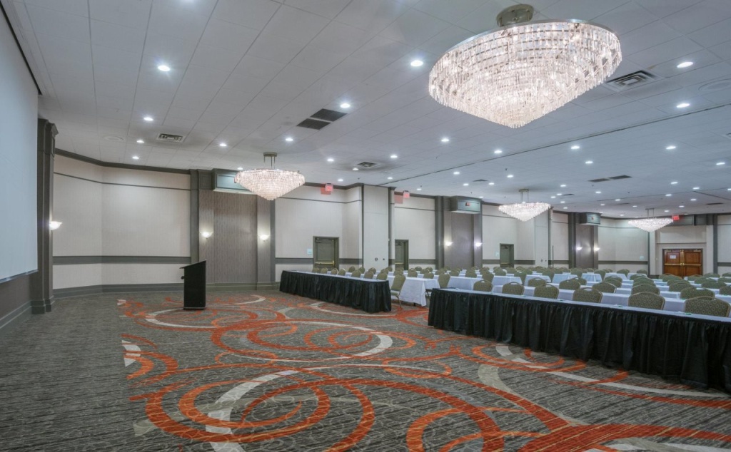 Holiday Inn Harrisburg - Hershey Area, I-81 by IHG - Général