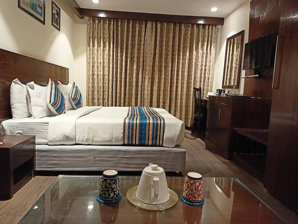 Hotel Blue Stone - Nehru Place - Chambres