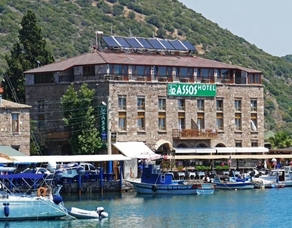 Hotel photo 12