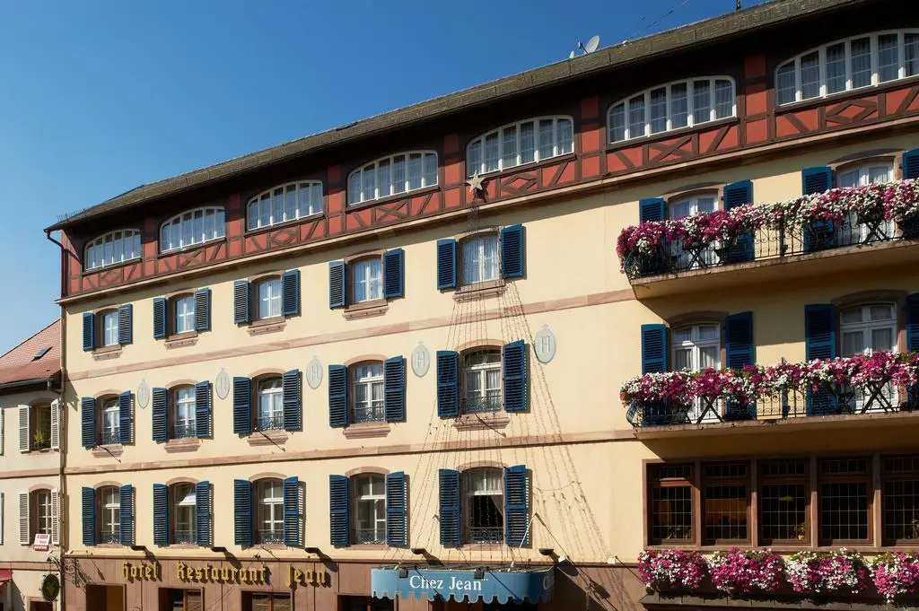 Hotel photo 1