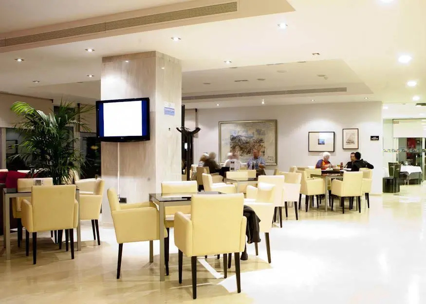 Hotel Sercotel Riscal - Général