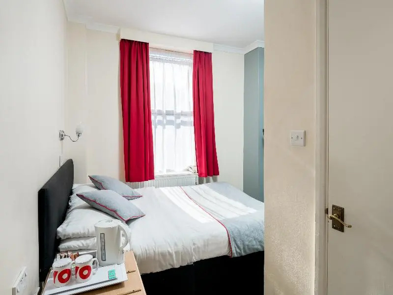 OYO New Dome Hotel - Chambres