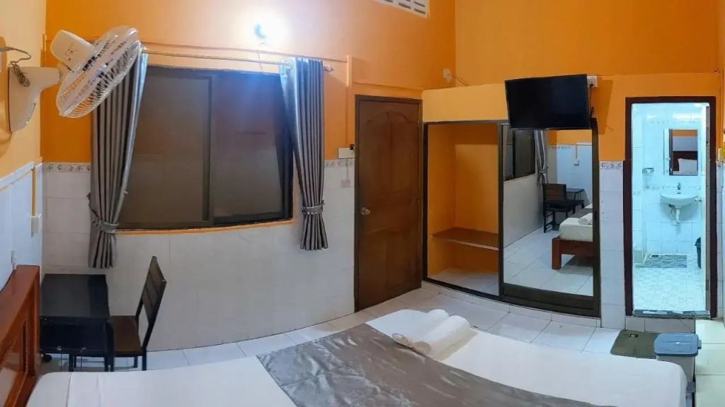 Hotel photo 13