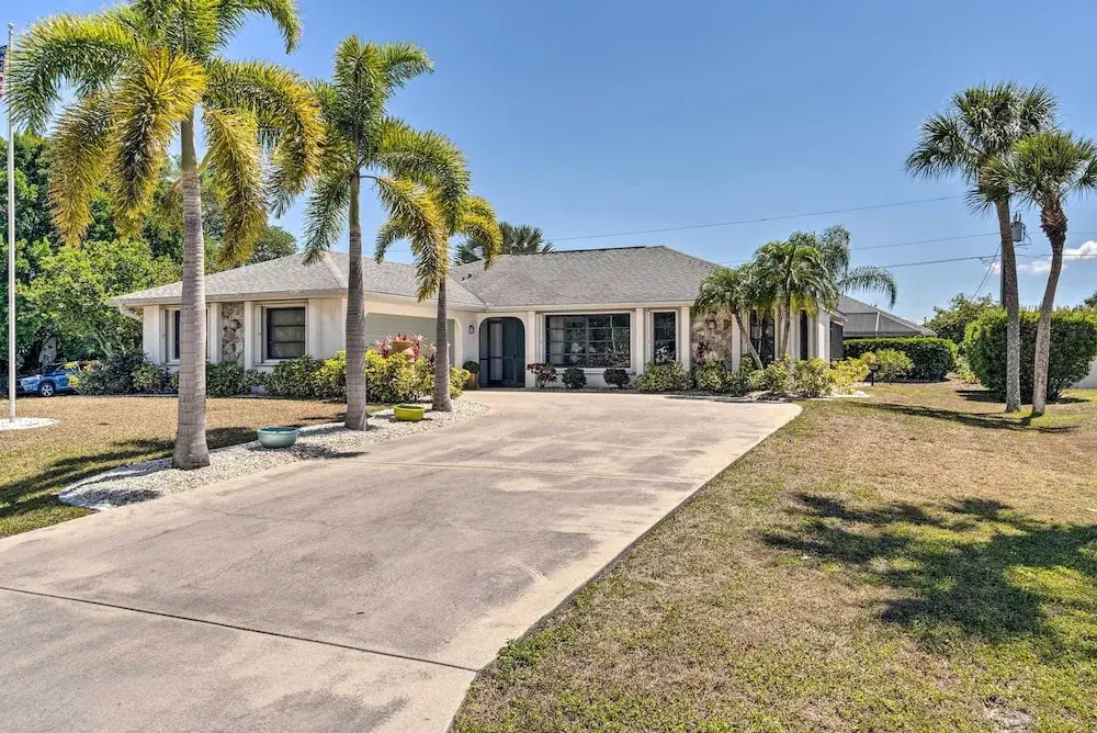 Modern House < 5 Miles to Port Charlotte Beach!