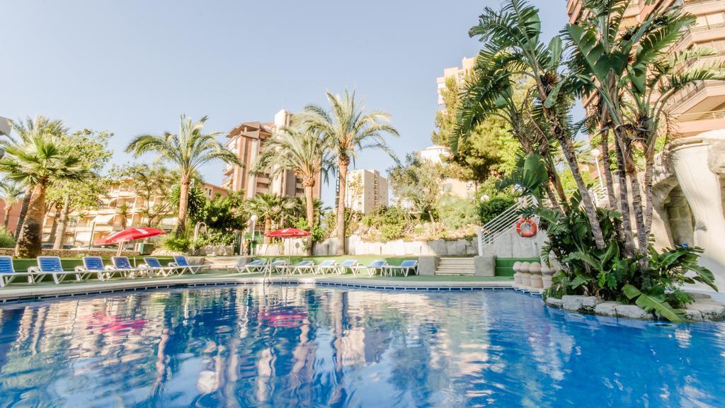 Apartamentos El Faro by MC by null