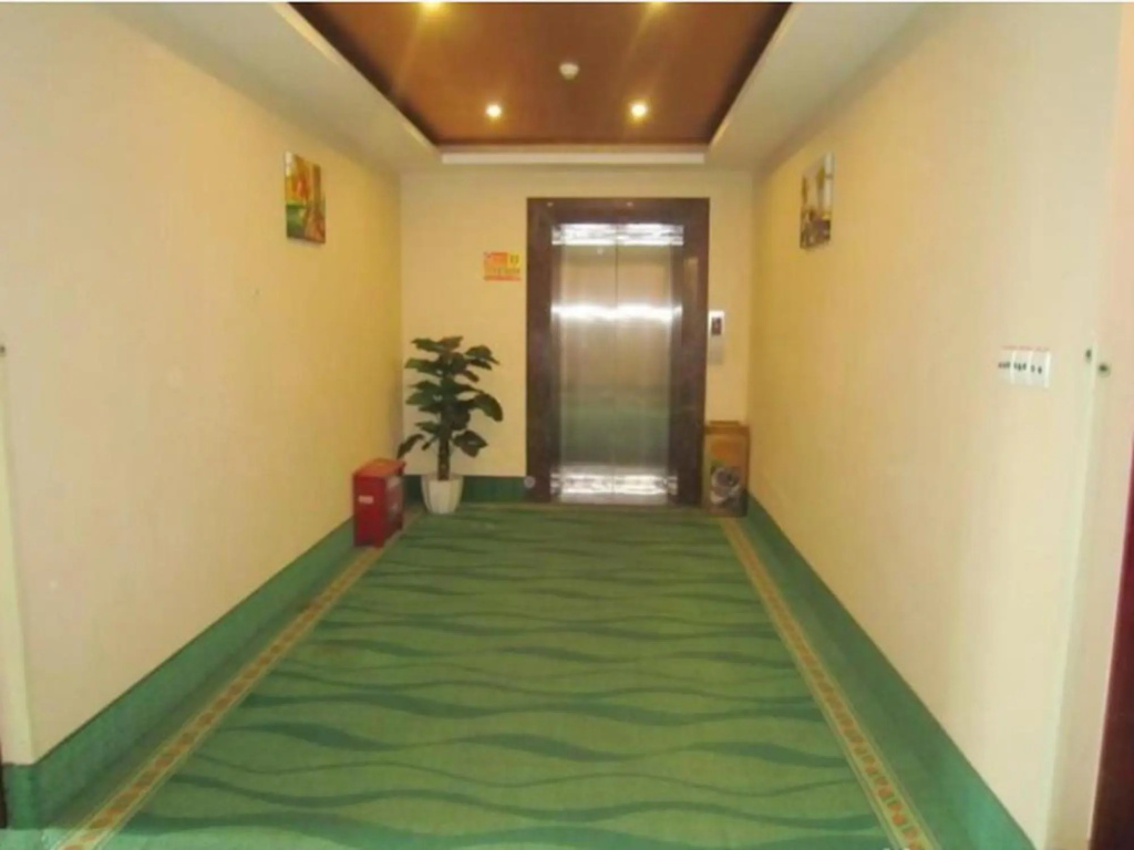 GreenTree Inn Nanjing ZhonGYAnGMEn Railway Station Express Hotel - Général