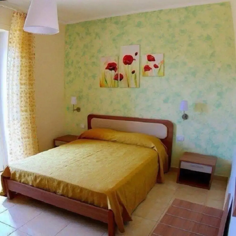 Comfort Double room with balcony (full double bed)