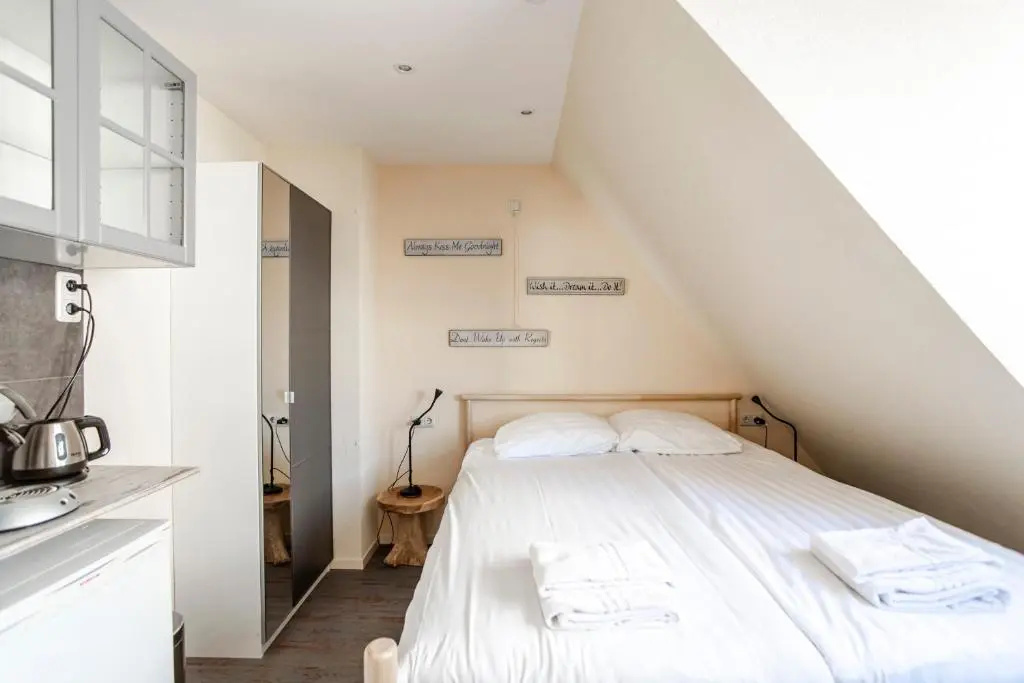 Pension Sixtysix - Chambres