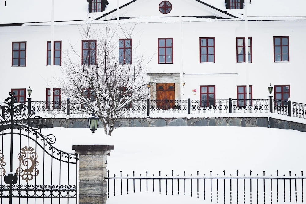 Ulvhälls Herrgård