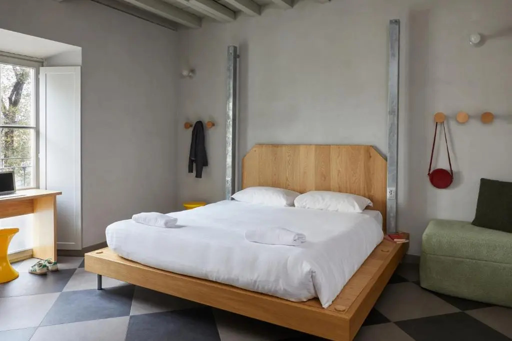Standard Double room (full double bed)