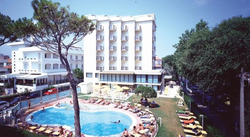 Hotel photo 18