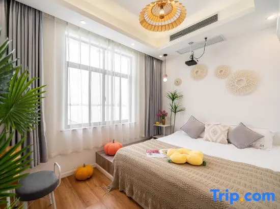 2 Bedrooms Luxury Triple Suite