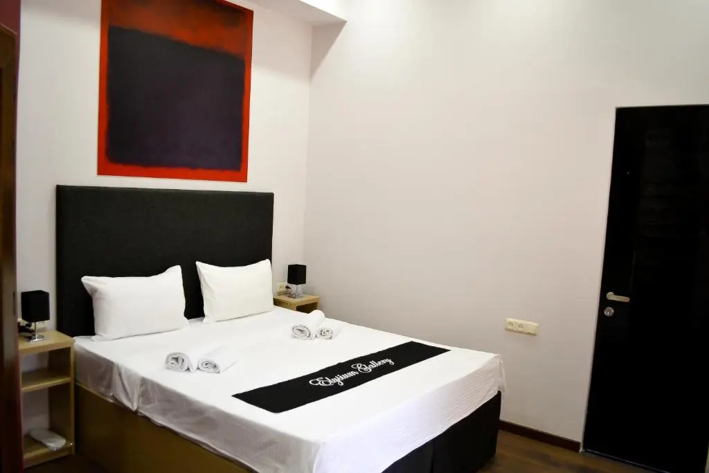 Elysium Gallery Hotel - Chambres