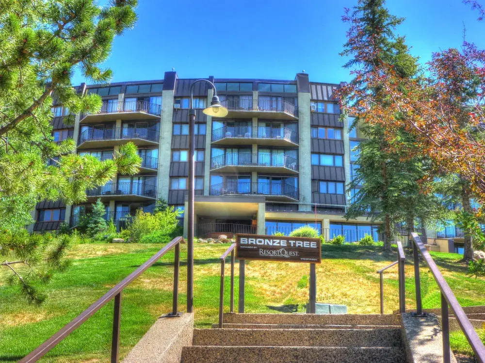 Bronze Tree Condominiums by Steamboat Resorts