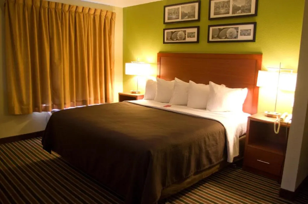 AmericInn by Wyndham Urbana/Champaign University Area - Chambres