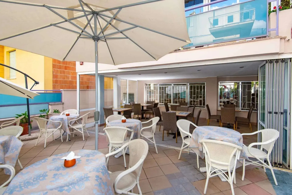 Hotel photo 15