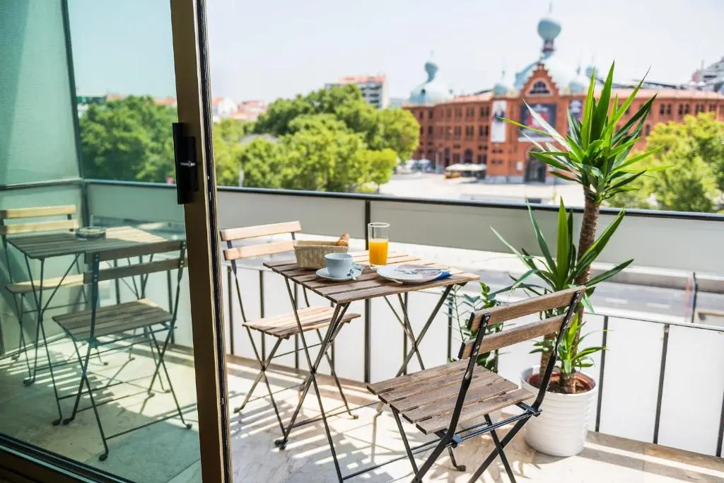 Standard Double room with balcony and with city view (full double bed)