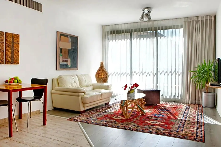 Diaghilev Live Art Suites - Chambres