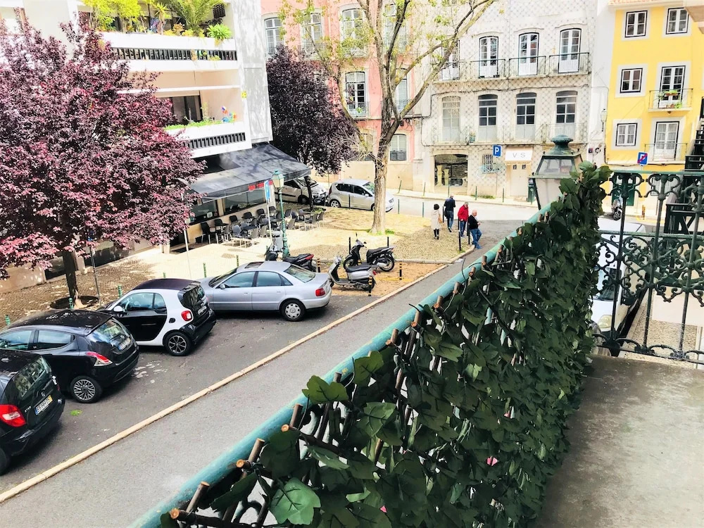 Charming Flat with Great Terrace, Best Location