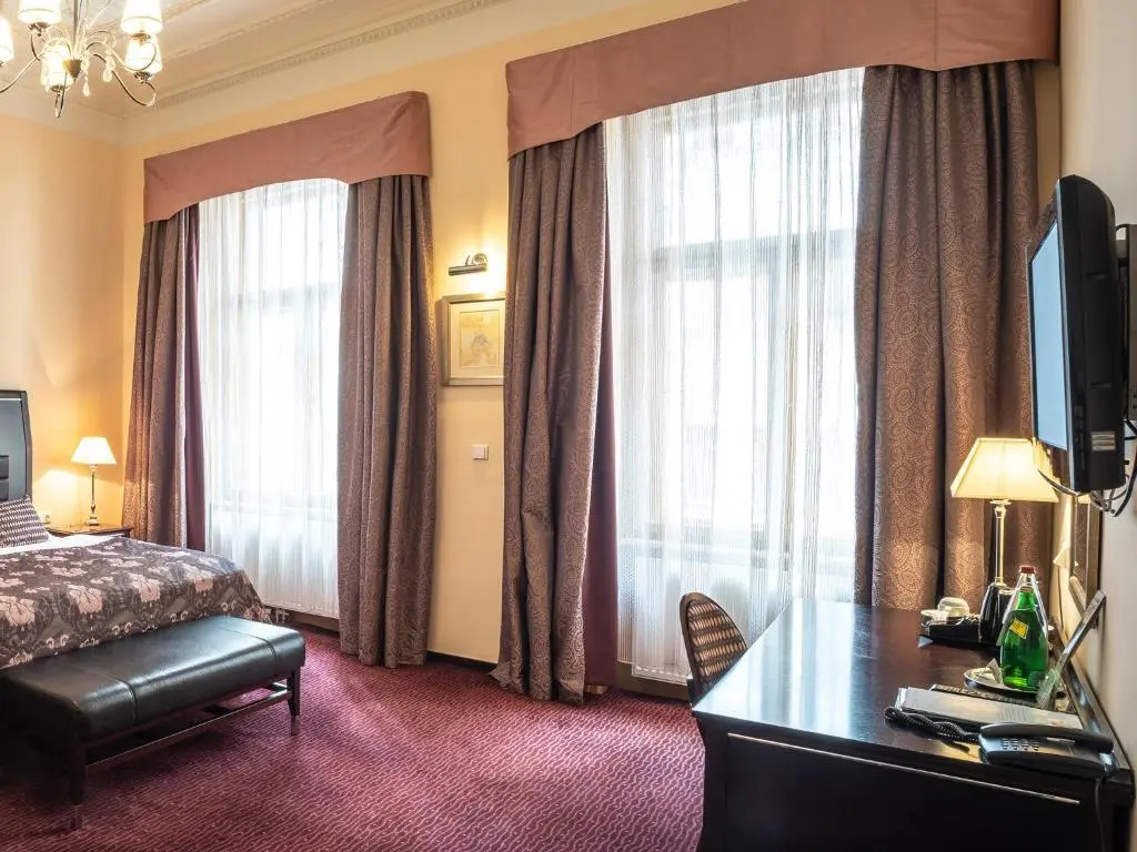 EA Embassy Prague Hotel - Chambres