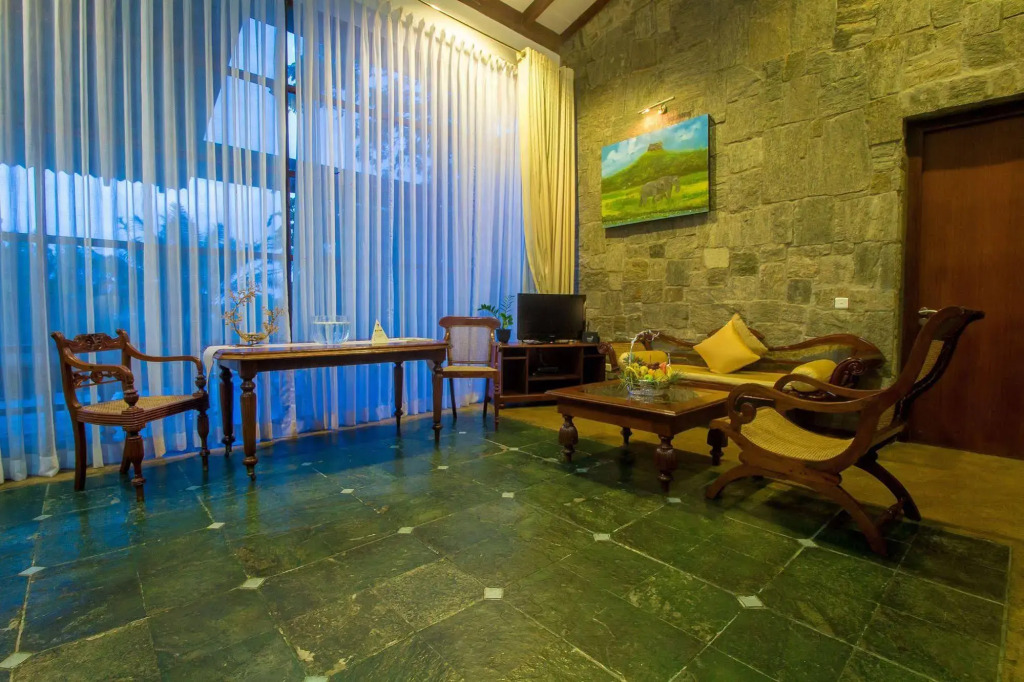 The Elephant Corridor Hotel - фото 16