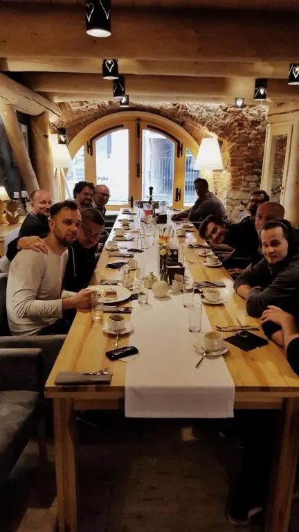 Hotel Restauracja Piwnica Rycerska - Général