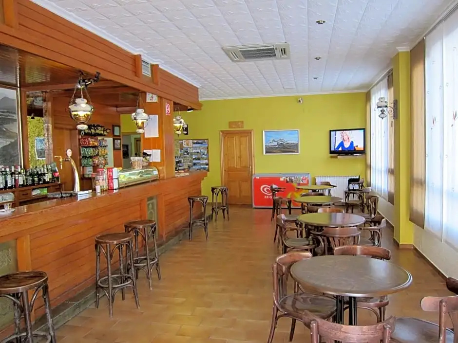 Hotel Mesón de L'Ainsa - Chambres